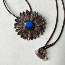 Load image into Gallery viewer, Labradorite Moonflower Necklace #1 - Ready to Ship