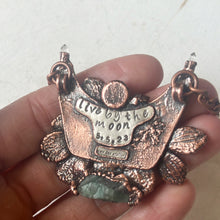 Load image into Gallery viewer, Flower Moon Necklace - Ready to Ship