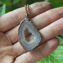 Load and play video in Gallery viewer, Geode Slice Portal Necklace #2
