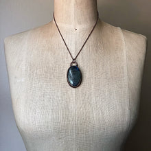 Load image into Gallery viewer, Labradorite Oval Necklace - Ready to Ship