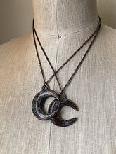 Load image into Gallery viewer, Moss Agate Crescent Moon Necklace
