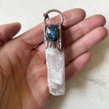 Load image into Gallery viewer, Selenite & Blue Kyanite Necklace #2 - Ready to Ship