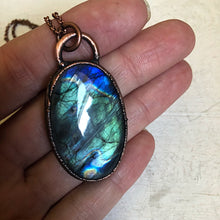 Load image into Gallery viewer, Labradorite Oval Necklace - Ready to Ship