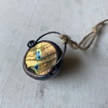 Load image into Gallery viewer, Labradorite Cauldron #5