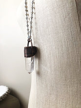 Load image into Gallery viewer, Feather Bezel Polished Clear Quartz Point Necklace on Sterling Silver & Labradorite Rosary Chain - Ready to Ship (5/17 Update)