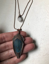 Load image into Gallery viewer, Electroformed Macaw Feather and Clear Quartz Druzy Layered Necklace