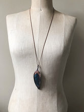 Load image into Gallery viewer, Electroformed Macaw Feather Necklace (Style 2) - Moksha Collection