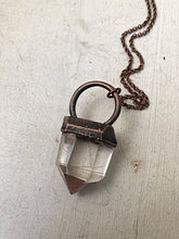 Load image into Gallery viewer, Polished Golden Rutilated Quartz Point
