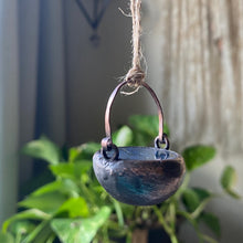 Load image into Gallery viewer, Labradorite Cauldron #6