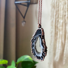 Load image into Gallery viewer, Geode Slice Portal Necklace #1
