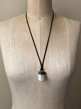Load image into Gallery viewer, Selenite Necklace - Small (Satya Collection)