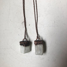 Load image into Gallery viewer, Selenite Necklace (Small) - Made to Order