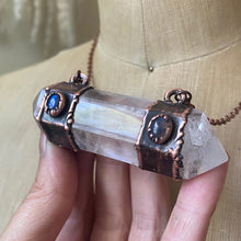 Load image into Gallery viewer, Double Terminated Clear Quartz & Blue Labradorite Necklace