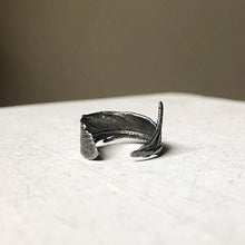 Load image into Gallery viewer, Sterling Silver Adjustable Feather Ring