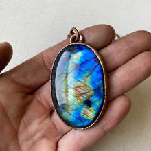 Load image into Gallery viewer, Labradorite Oval Necklace - Ready to Ship