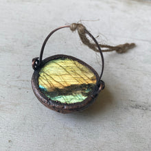 Load image into Gallery viewer, Labradorite Cauldron #2