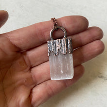 Load image into Gallery viewer, Selenite Necklace #3 - Ready to Ship
