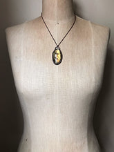 Load image into Gallery viewer, Labradorite Oval Necklace #1- Ready to Ship