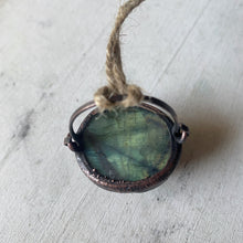 Load image into Gallery viewer, Labradorite Cauldron #2
