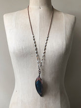 Load image into Gallery viewer, Electroformed Macaw Feather Necklace (Style 2) - Moksha Collection