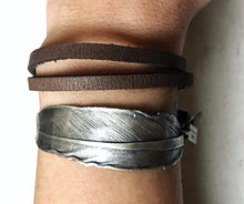 Load image into Gallery viewer, Sterling Silver Feather and Leather Wrap Bracelet