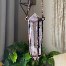 Load image into Gallery viewer, Angel Aura Point Lantern Neckalce - Ready to Ship