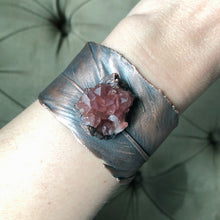 Load image into Gallery viewer, Electroformed Feather Cuff with Pink Amethyst Cluster