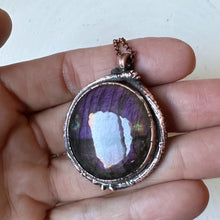 Load image into Gallery viewer, Round Purple Labradorite Necklace - Ready to Ship
