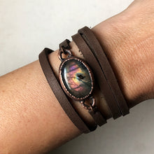 Load image into Gallery viewer, Labradorite and Leather Wrap Bracelet/Choker #1