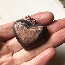 Load image into Gallery viewer, Dark Amethyst Druzy Heart Necklace (Super Blood Wolf Moon Collection)