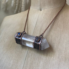Load image into Gallery viewer, Double Terminated Clear Quartz & Blue Labradorite Necklace