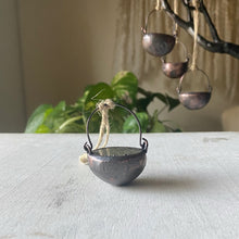 Load image into Gallery viewer, Labradorite Cauldron #7