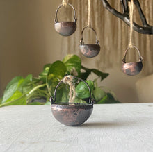 Load image into Gallery viewer, Labradorite Cauldron #6 - Made to Order