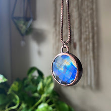 Load image into Gallery viewer, Labradorite Blue Moon Necklace #1