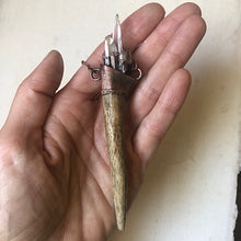 Load image into Gallery viewer, Labradorite & Naturally Shed Deer Antler Tip Necklace #2