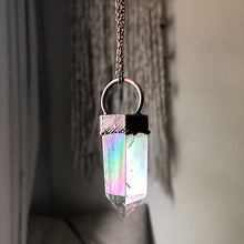 Load image into Gallery viewer, Large Angel Aura Point Neckalce - Ready to Ship
