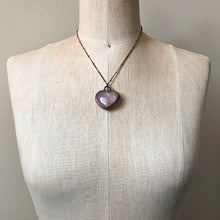 Load image into Gallery viewer, Rose Quartz Heart Neckalce - Ready to Ship
