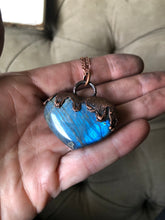 Load image into Gallery viewer, Labradorite Dripping Copper Heart Necklace- Ready to Ship