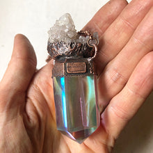 Load image into Gallery viewer, Large Angel Aura Point & White Spirit Quartz Neckalce - Ready to Ship