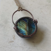 Load and play video in Gallery viewer, Labradorite Cauldron #4
