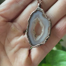 Load and play video in Gallery viewer, Geode Slice Portal Necklace #3
