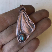 Load and play video in Gallery viewer, Electroformed Butterfly Wing &amp; Labradorite Necklace #2 - Ready to Ship
