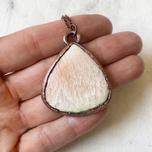 Load image into Gallery viewer, Scolecite Necklace
