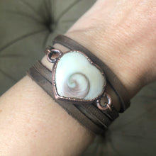 Load image into Gallery viewer, Eye of Shiva Heart and Leather Wrap Bracelet/Choker #1
