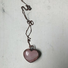 Load image into Gallery viewer, Rose Quartz Heart Necklace #1
