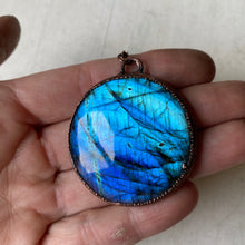 Load image into Gallery viewer, Labradorite Blue Moon Necklace #4
