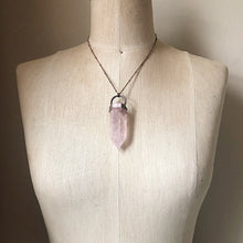 Load image into Gallery viewer, Rose Quartz Point Necklace - Ready to Ship
