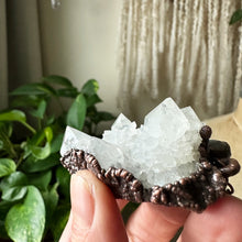 Load image into Gallery viewer, Raw Spirit Quartz Cluster with Labradorite Necklace - Ready to Ship
