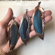 Load image into Gallery viewer, Electroformed Macaw Feather Necklace (Style 3) - Moksha Collection

