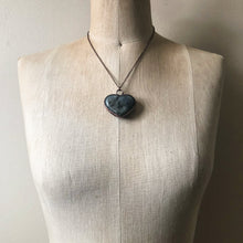 Load image into Gallery viewer, Labradorite Heart Necklace #5

